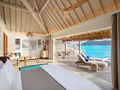Lagoon Overwater Villa & Pool