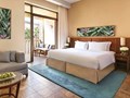 Chambre classique, vue sur la cour