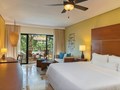 La Westin Club Room
