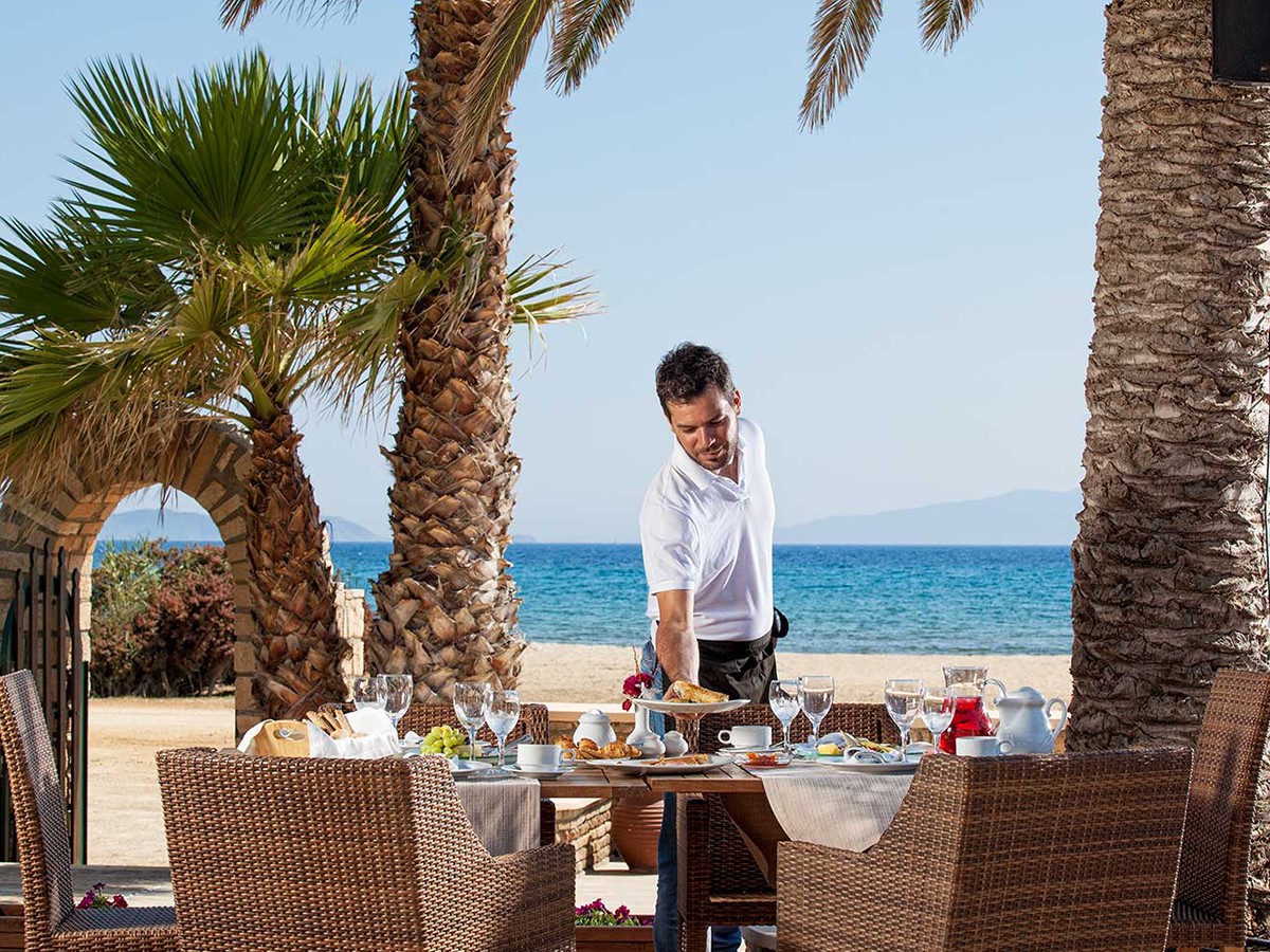 Finikas Hotel Naxos réservation du séjour en ligne avec Oovatu