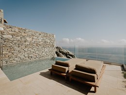 Gaia Suite Private Infinity Pool