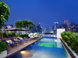 La piscine de l'hôtel Aloft à Bangkok