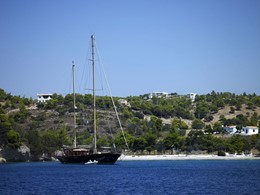 La péninsule du Péloponnèse est idéale pour les excursions à bord du bateau de l'Amanzoe
