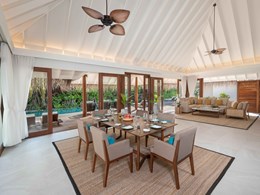 Three Bedroom Beach Pool Residence 