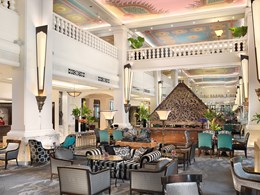 Le lobby de l'hôtel