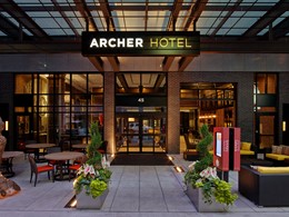 L'entrée de l'Archer Hotel