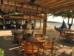 Autre vue du restaurant Nelayan du Belmond Jimbaran