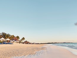 La plage de l'hôtel Belmond Maroma au Mexique