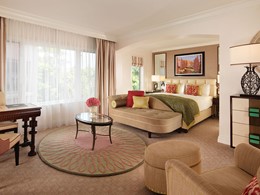 La chambre Deluxe de l'hôtel The Beverly Hills