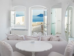 Honeymoon Suite with Plunge Pool