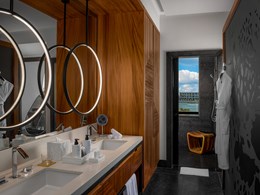 1 Bedroom Governors Suite