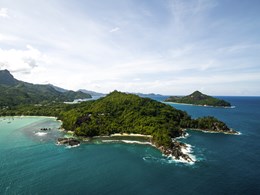 Un écrin tropical entre mer et montagne