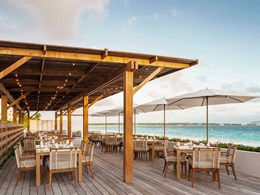 Aurora Anguilla, Bar Eventide