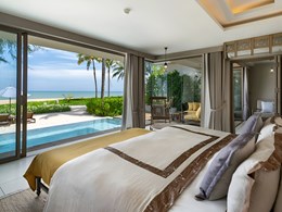 Beachfront Pool Villa