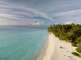Un lagon aux bleus infinis