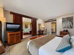 Senior Zen Suite Beachfront