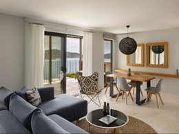 Tropical Nest with Sharing Pool