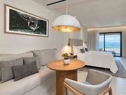 Jade Suite With Outdoor Jacuzzi®