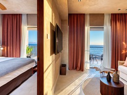 Sapphire Sublime Family Suite HLS