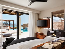 Domes Luxury Residence 2BR Private Pool HLS