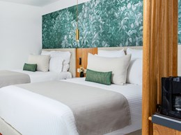 Preferred Club Junior Suite Family Room