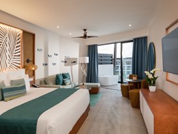 Preferred Club Junior Suite Tropical View