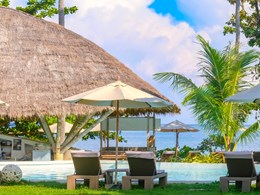 Le bar de la piscine