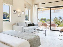 Nest Grove Junior Suite Hot Tub Upper Floor