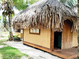 Garden Bungalow & Kitchen Bamboo