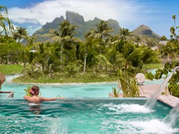 Le Four Seasons Bora Bora est situé dans un cadre calme et intime