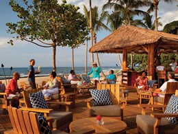 Détente au Beach Tree Bar & Lounge du Four Seasons