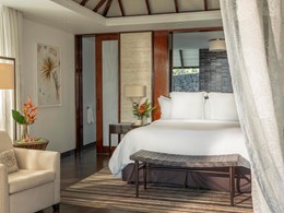 Island Garden Pool Villa