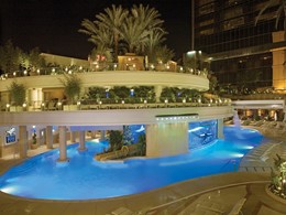 La superbe piscine du Golden Nugget Hotel & Casino