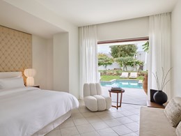 Swim Up Superior With Private Garden