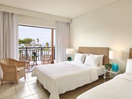 Marron Room Side Sea View