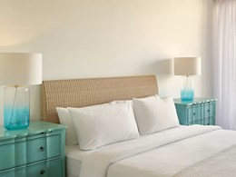 Marron Family Room Garden View