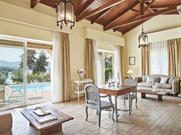 Romantic Villa Private Pool & Garden, 1st Row