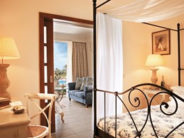 Junior Bungalow Suite 