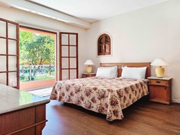 Family Suite at Yucca's Residence Private Balcony Sharing Pool 