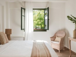 Family Interconnecting Apartment with Balcony