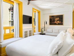 Triple Sevilla Room