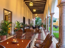 Le bar de l'Hacienda Temozon situé au Mexique