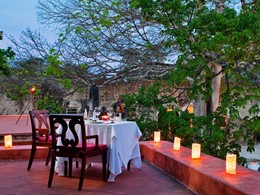 Dîner romantique dans un cadre idyllique à l'Hacienda Uayamon