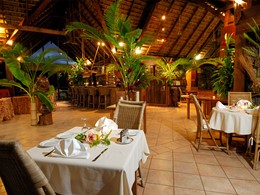 Autre vue du restaurant du Hanakee Pearl Lodge Hiva Oa en Polynésie