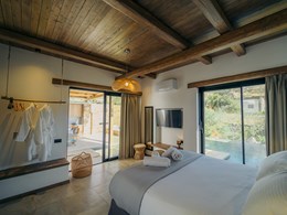 La Two Bedroom Villa with Private Pool