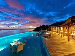 Sunset Pool Café