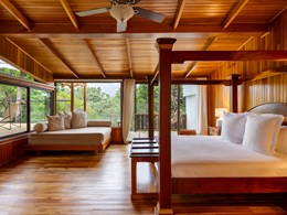 Canopy Room - Chalets Rooms