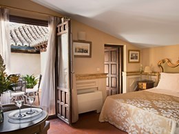 Deluxe Premium Room 