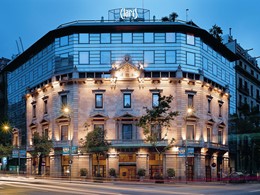 Vue exterieure de l'hôtel Claris situé en plein centre de Barcelone