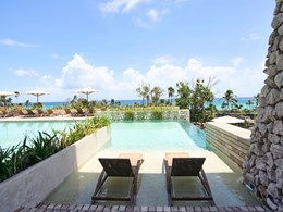 Ocean Front Swim Up Adults